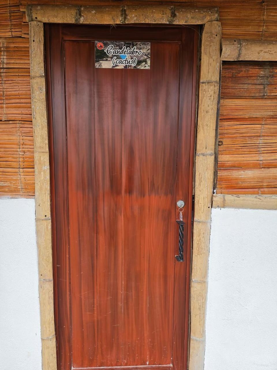 Estadero Los Hoyos Villavieja Extérieur photo