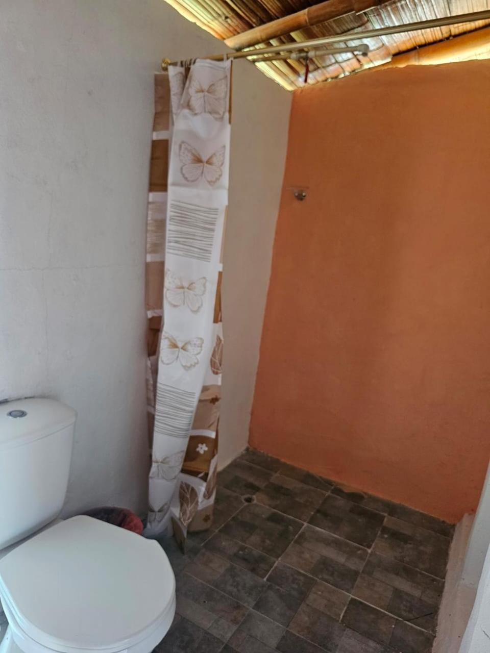 Estadero Los Hoyos Villavieja Extérieur photo