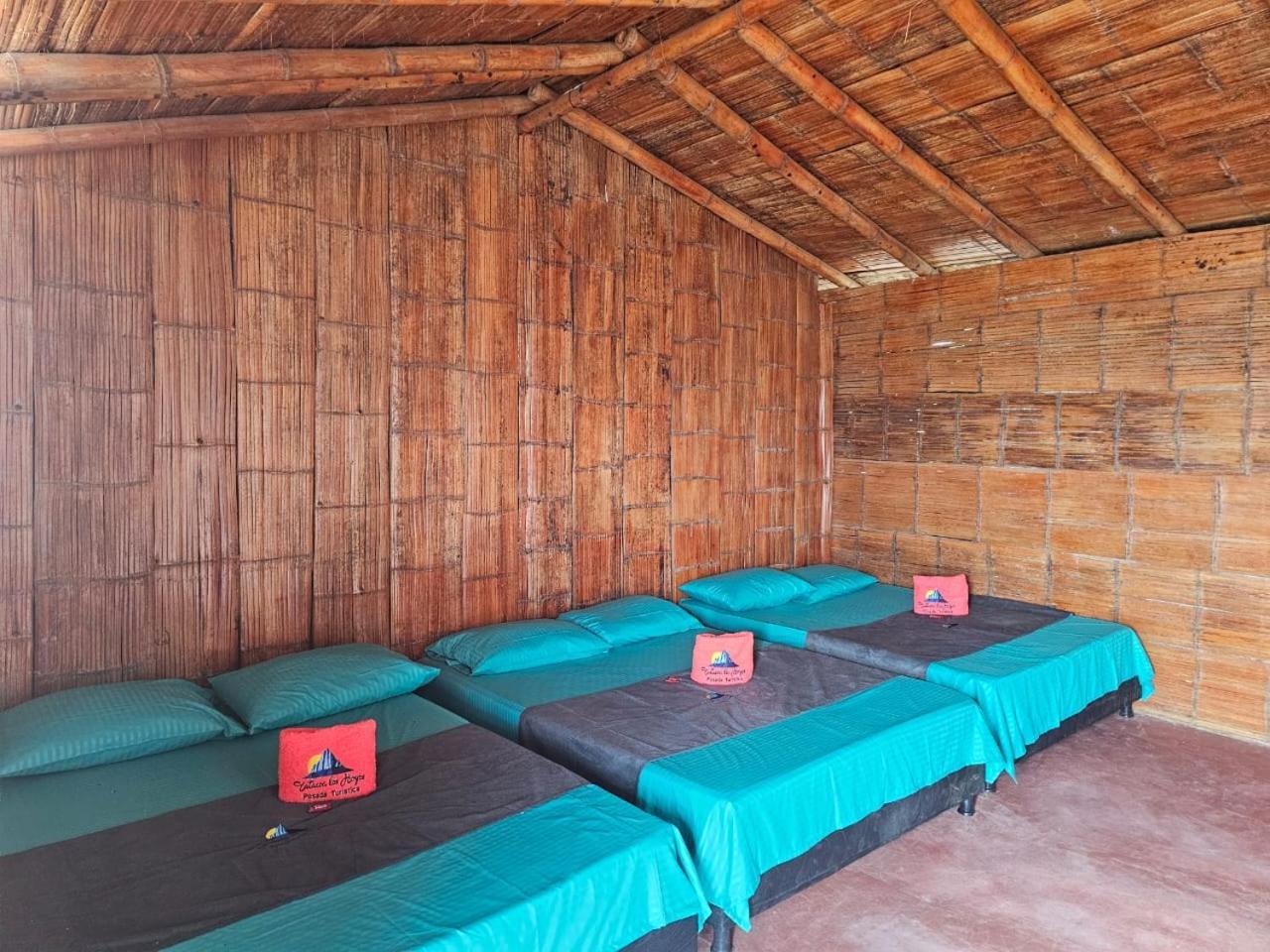Estadero Los Hoyos Villavieja Extérieur photo