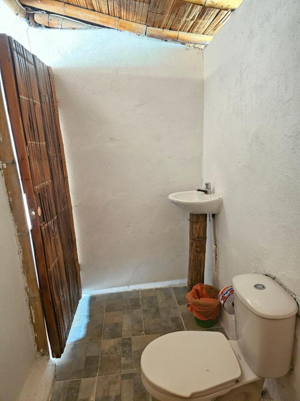 Estadero Los Hoyos Villavieja Extérieur photo