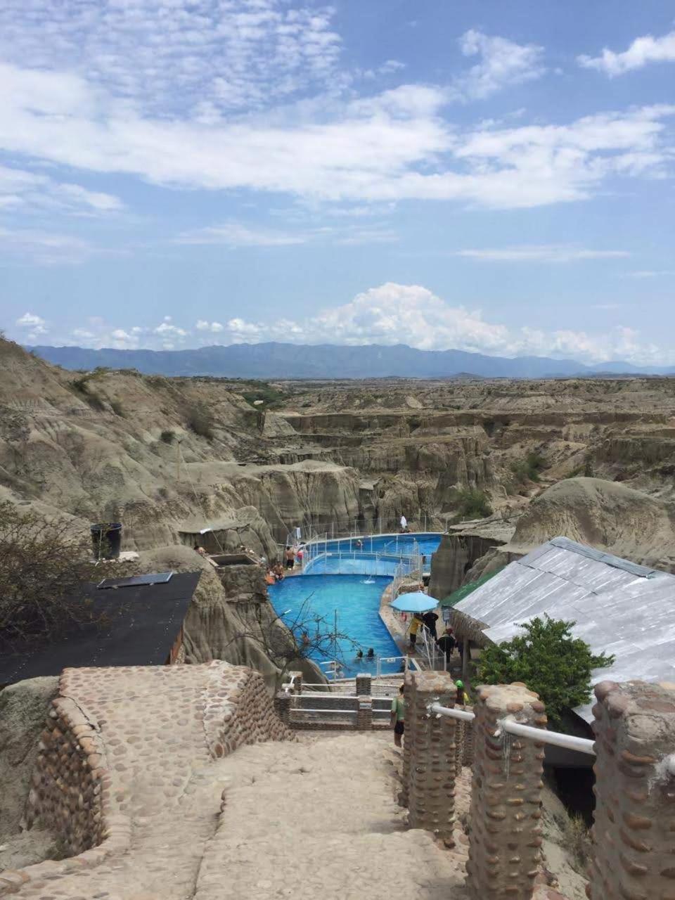 Estadero Los Hoyos Villavieja Extérieur photo